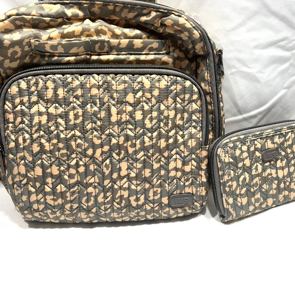 EUC Lug Ranger 2 and Matching Rodeo 2 Wallet in Leopard Grey (?)